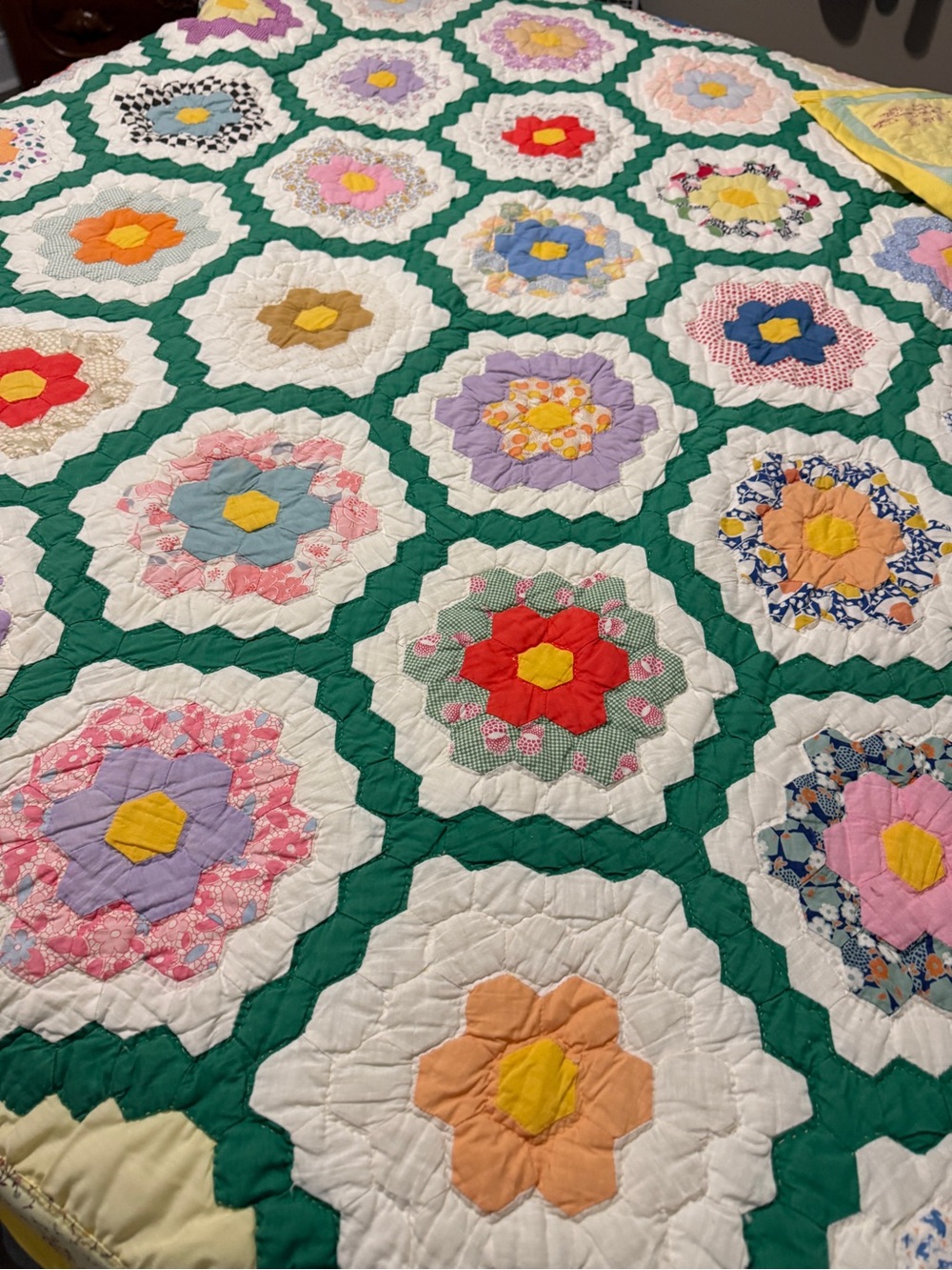 Grandmothers garden full size quilt